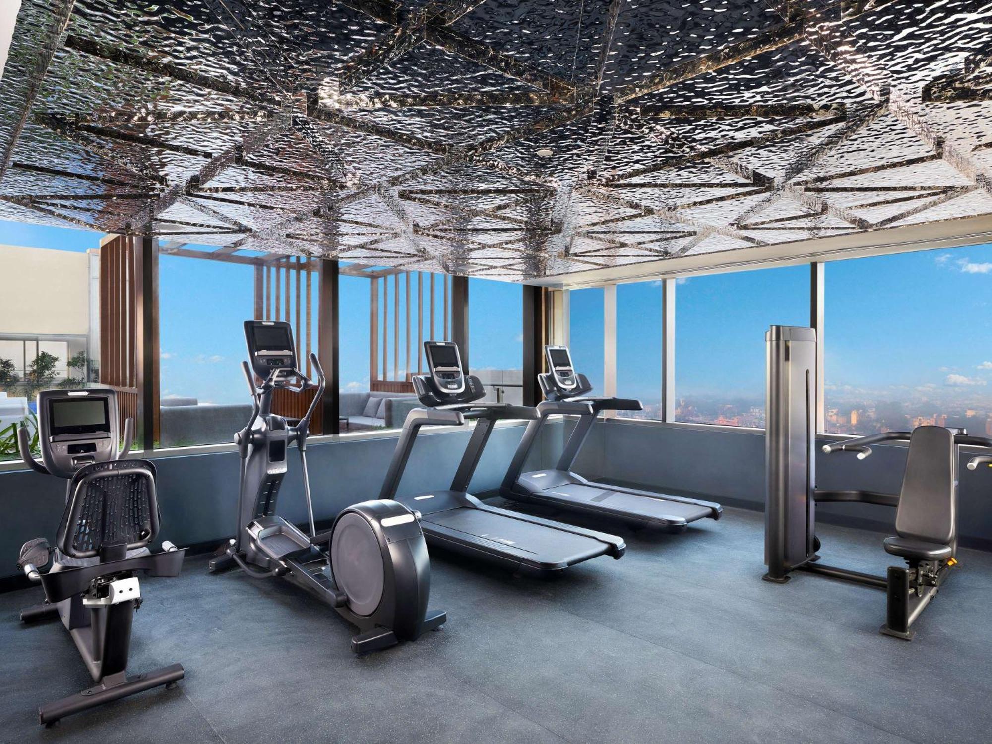 Novotel New Delhi City Centre 외부 사진