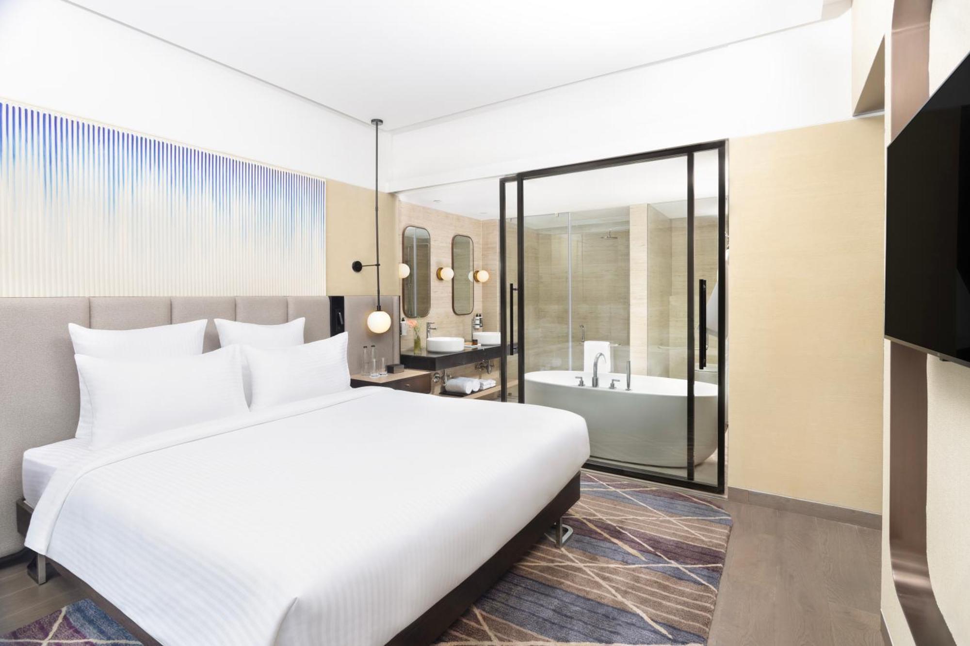 Novotel New Delhi City Centre 외부 사진