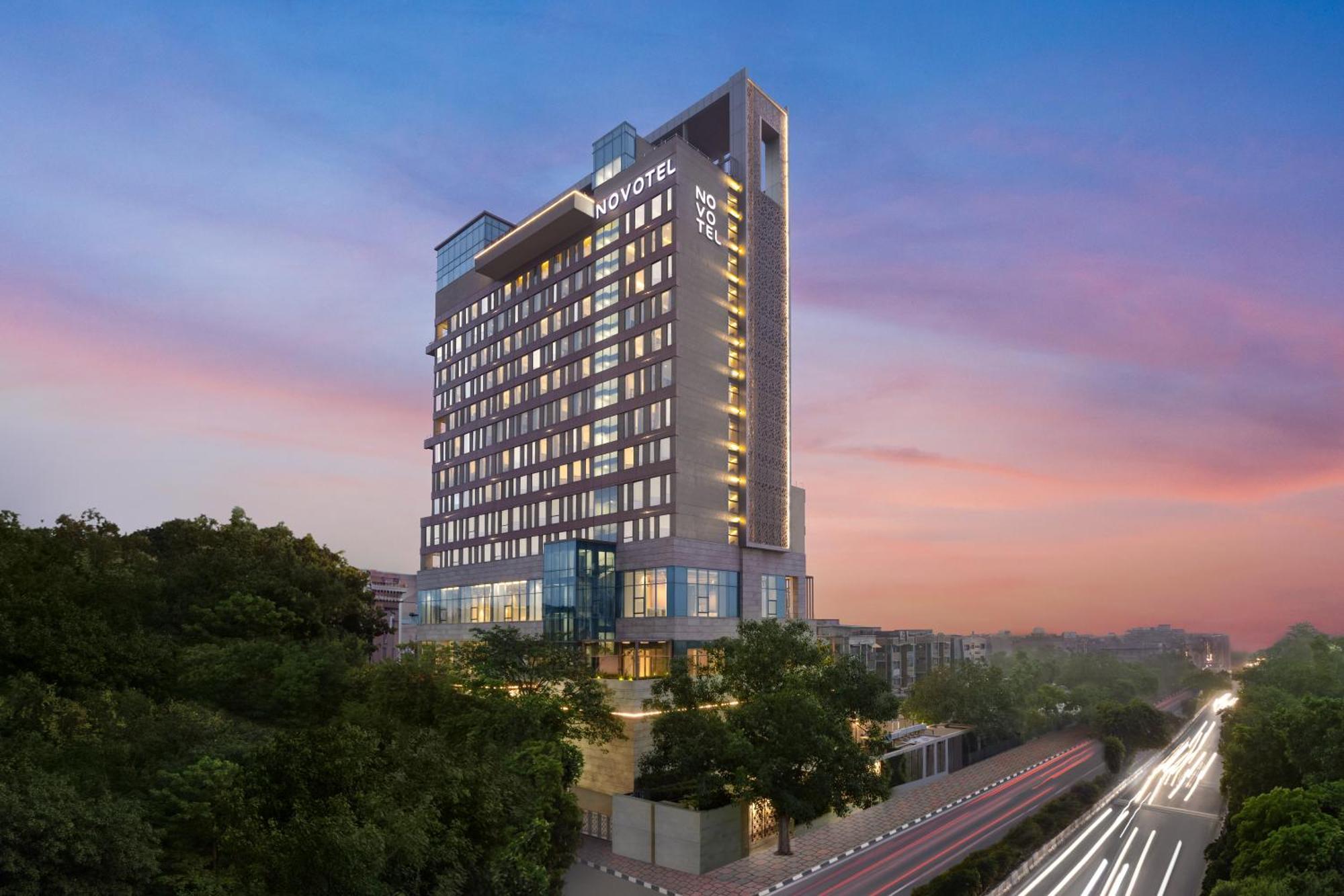 Novotel New Delhi City Centre 외부 사진