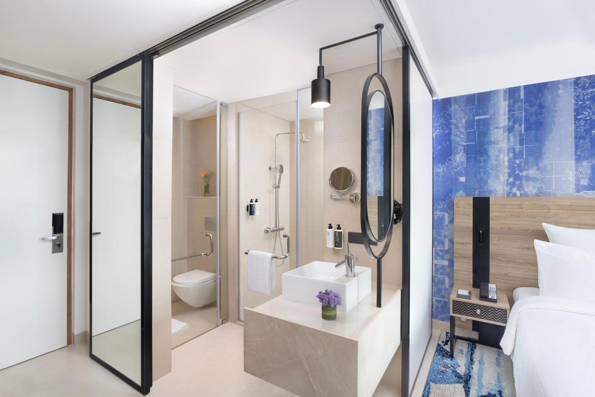 Novotel New Delhi City Centre 외부 사진