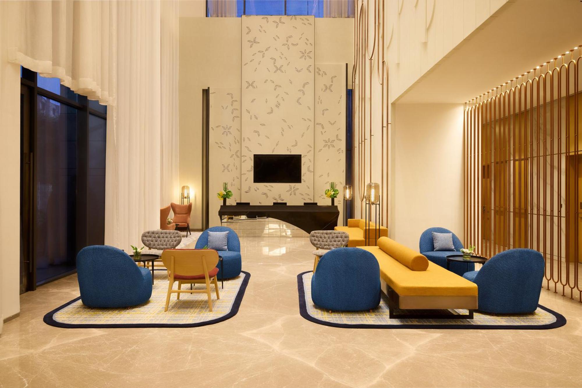 Novotel New Delhi City Centre 외부 사진